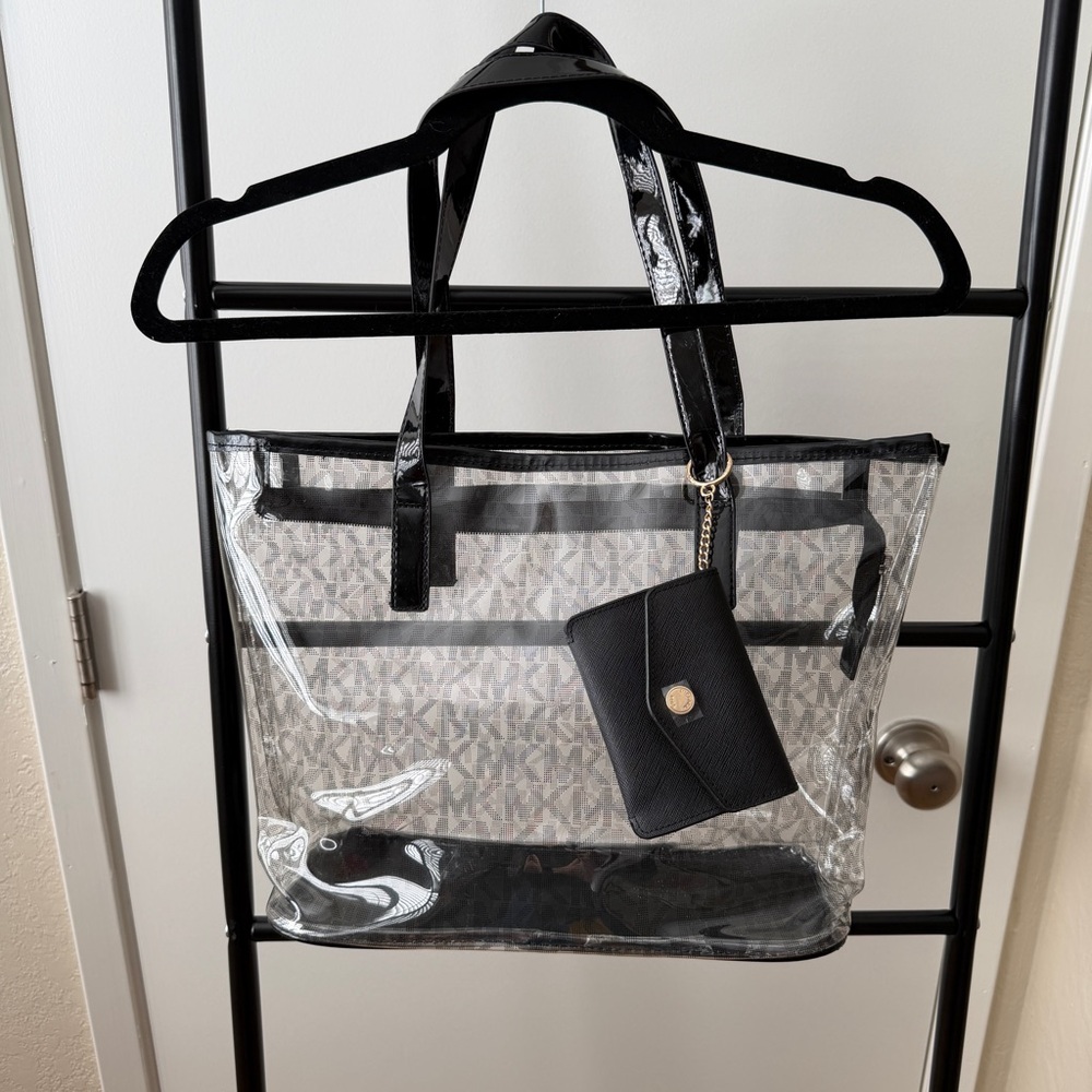 NWOT Michael Kors Black Transparent Zipper Tote with Removeable pouch